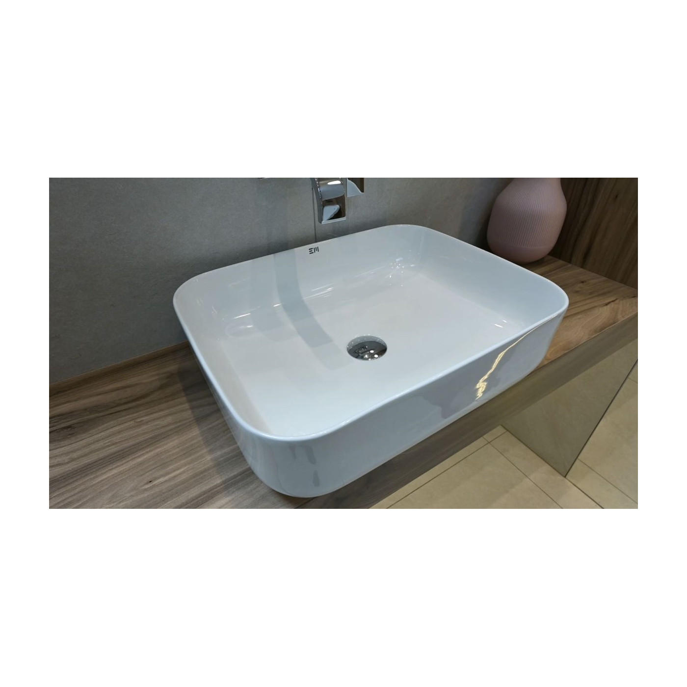 Umywalka Nablatowa Bari 50x39x14 LT-2195 Emporia Umywalka Nablatowa Bari 50x39x14 LT-2195 Emporia