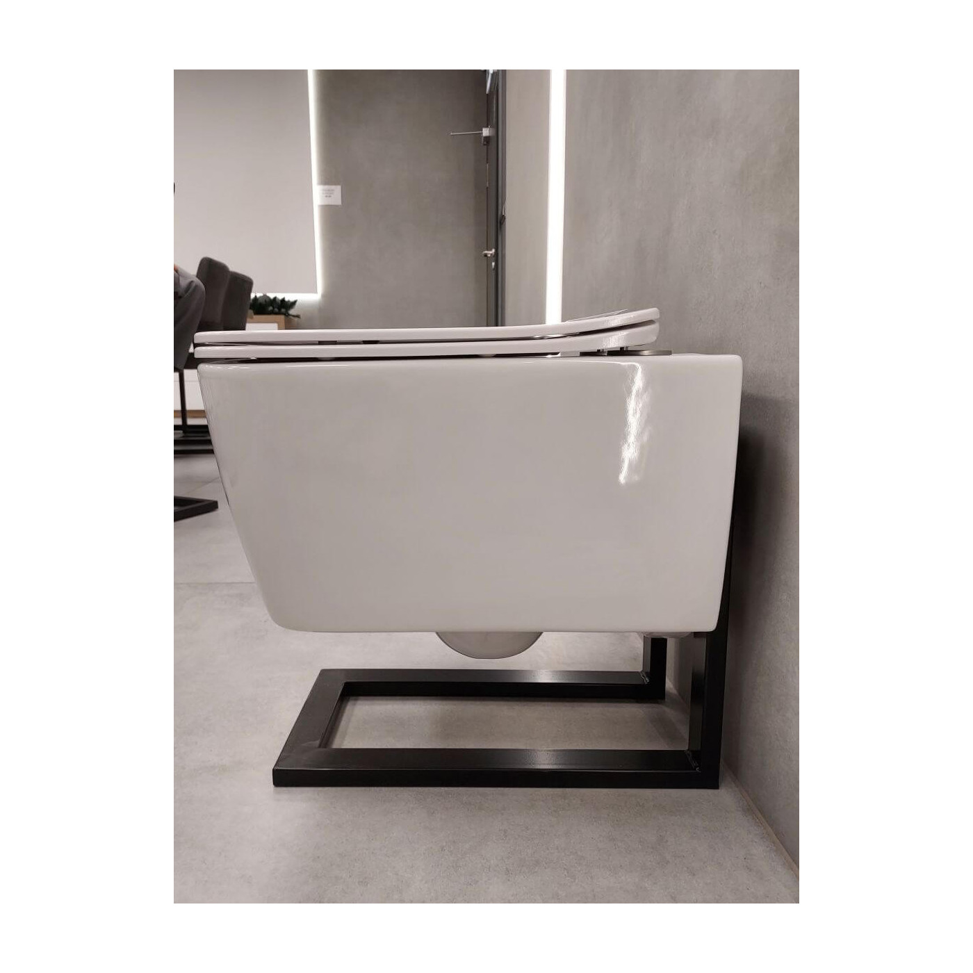Miska WC Podwieszana Bezrantowa z Deską Wolnoopadająca LEX 1.0 49,5x35 1148 Emporia Miska WC Podwieszana Bezrantowa z Deską Wolnoopadająca LEX 1.0 49,5x35 1148 Emporia