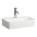 Umywalka Nablatowa Prostokątna Z Półką Na Baterię 550x380 mm Savoy Biały H8169450001111 Laufen Umywalka Nablatowa Prostokątna Z Półką Na Baterię 550x380 mm Savoy Biały H8169450001111 Laufen