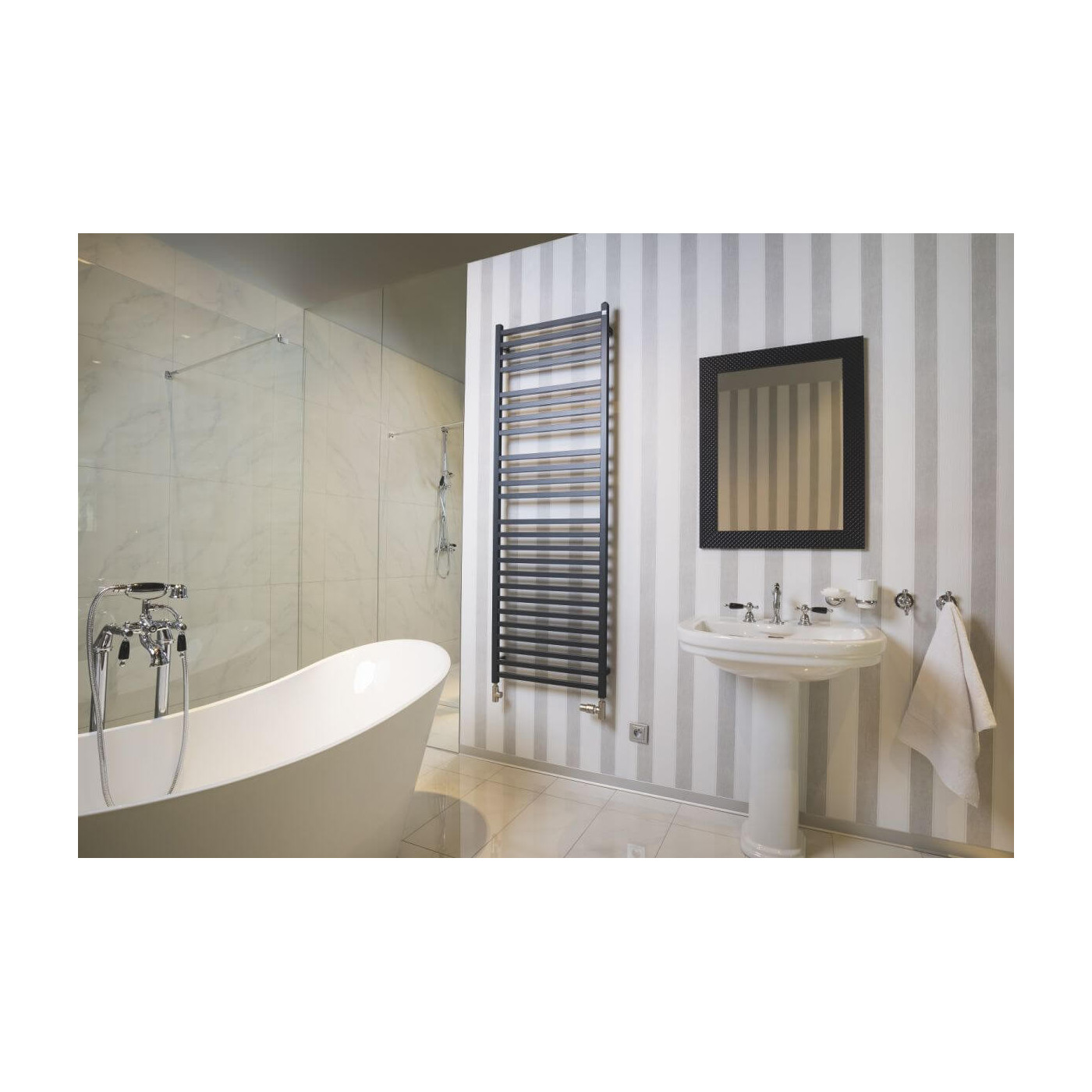 Grzejnik Vision Black Mat QV120-050-05 Zehnder Grzejnik Vision Black Mat QV120-050-05 Zehnder