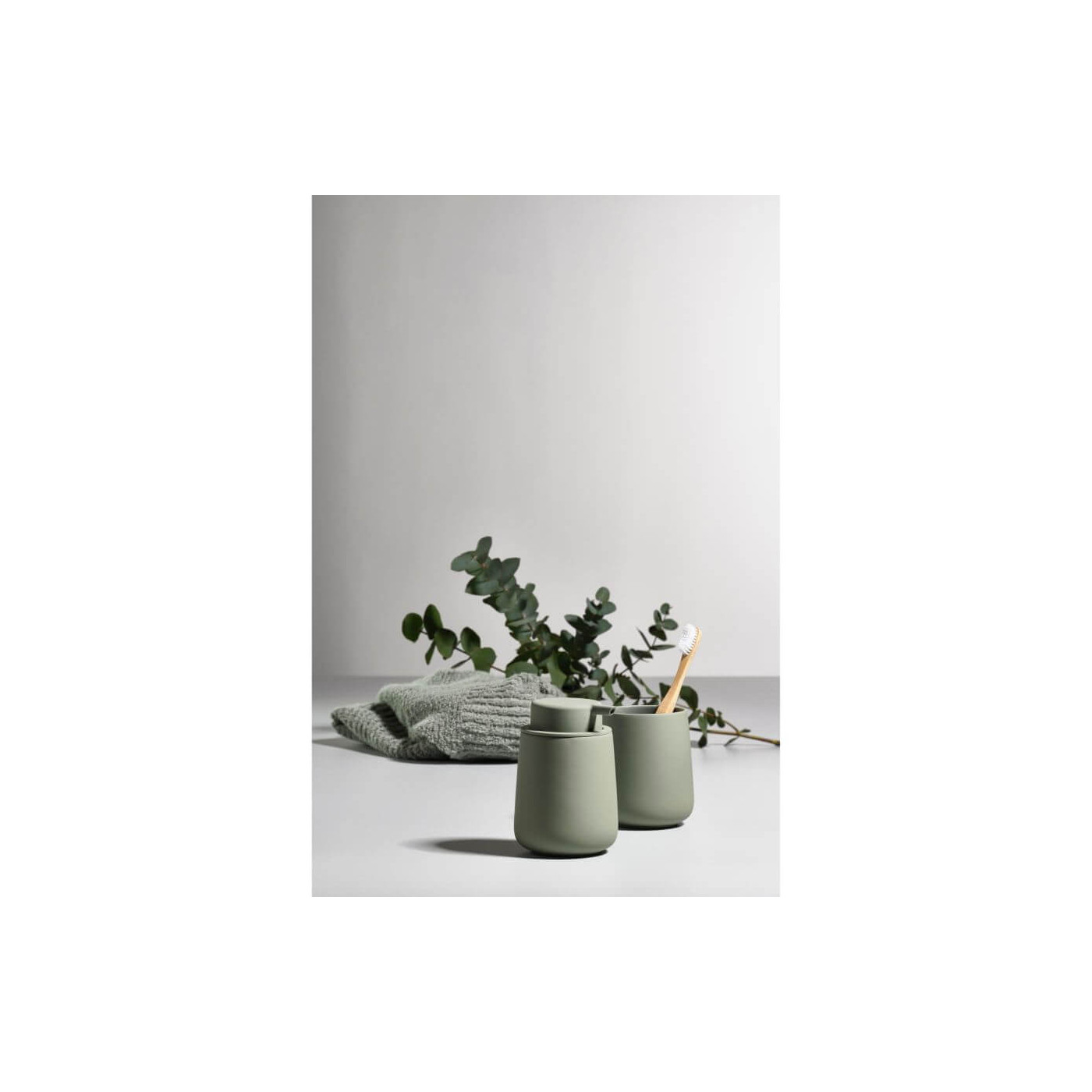 Dozownik Do Mydła Nova One Matcha Green 15248 Zone Denmark Dozownik Do Mydła Nova One Matcha Green 15248 Zone Denmark
