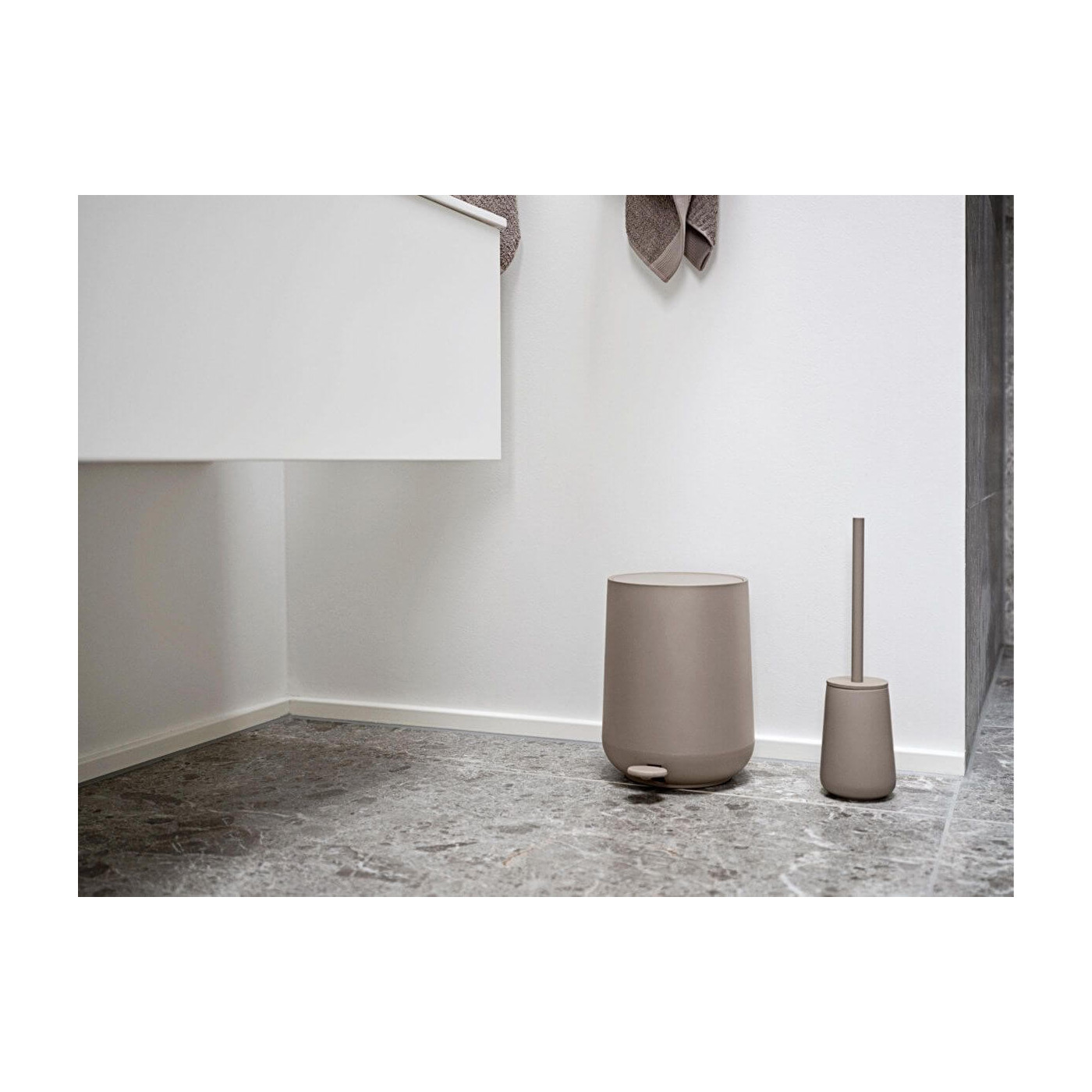 Kosz Łazienkowy Na Śmieci Nowa Taupe 28085 Zone Denmark Kosz Łazienkowy Na Śmieci Nowa Taupe 28085 Zone Denmark
