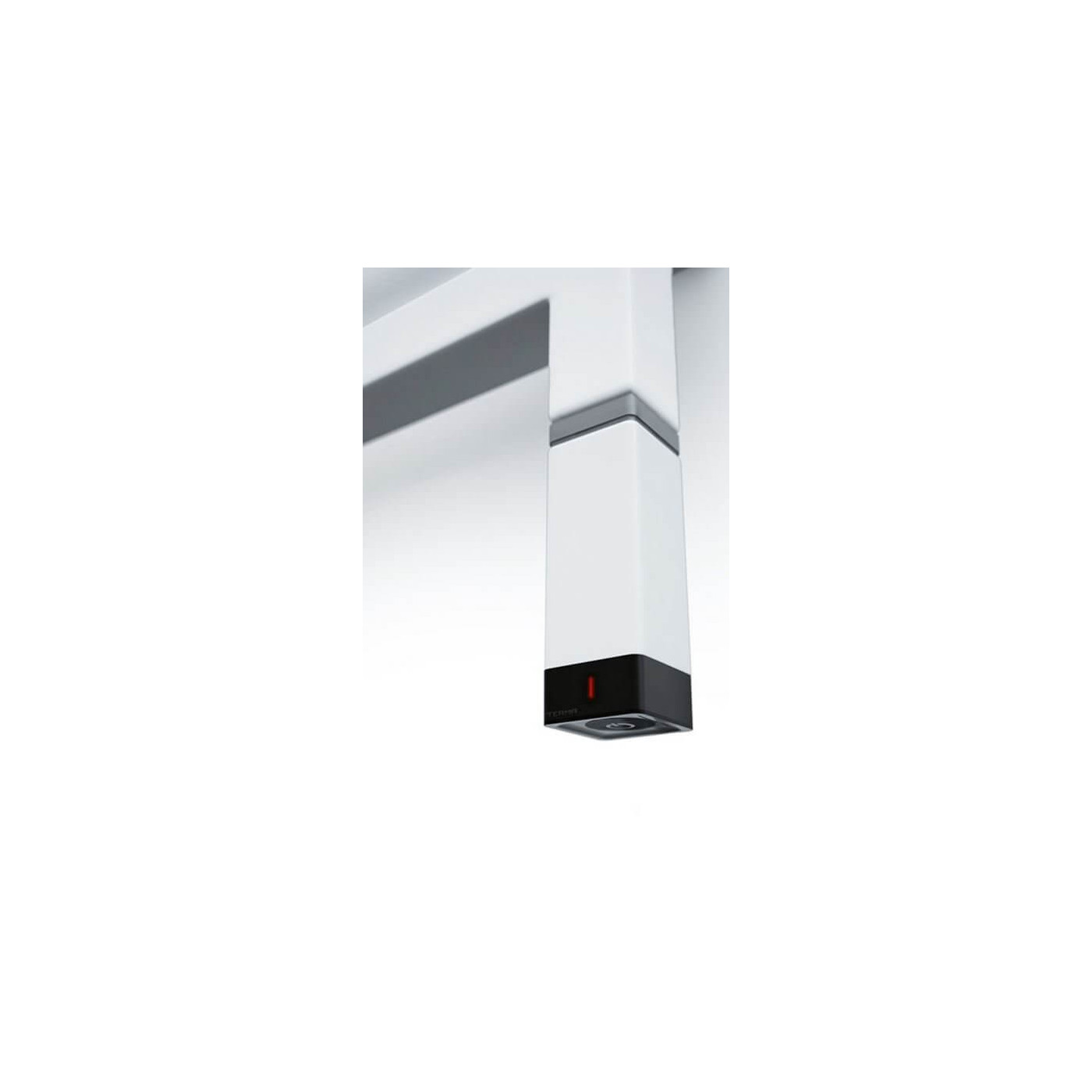 Grzałka One o Profilu Kwadratowym 30x30 Biały Terma Grzałka One o Profilu Kwadratowym 30x30 Biały Terma