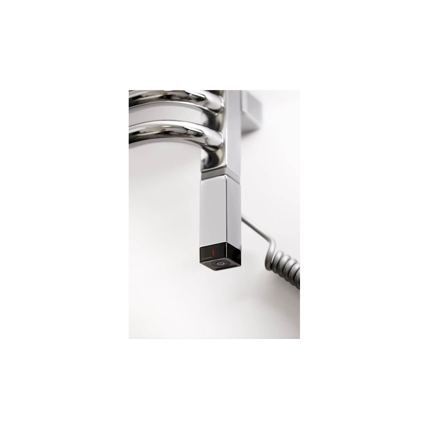 Grzałka One o Profilu Kwadratowym 30x30 Chrom Terma Grzałka One o Profilu Kwadratowym 30x30 Chrom Terma