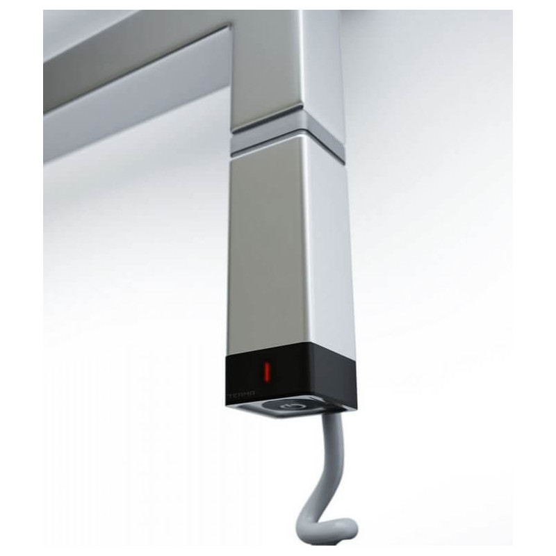 Grzałka One o Profilu Kwadratowym 30x30 Kolor RAL Terma Grzałka One o Profilu Kwadratowym 30x30 Kolor RAL Terma