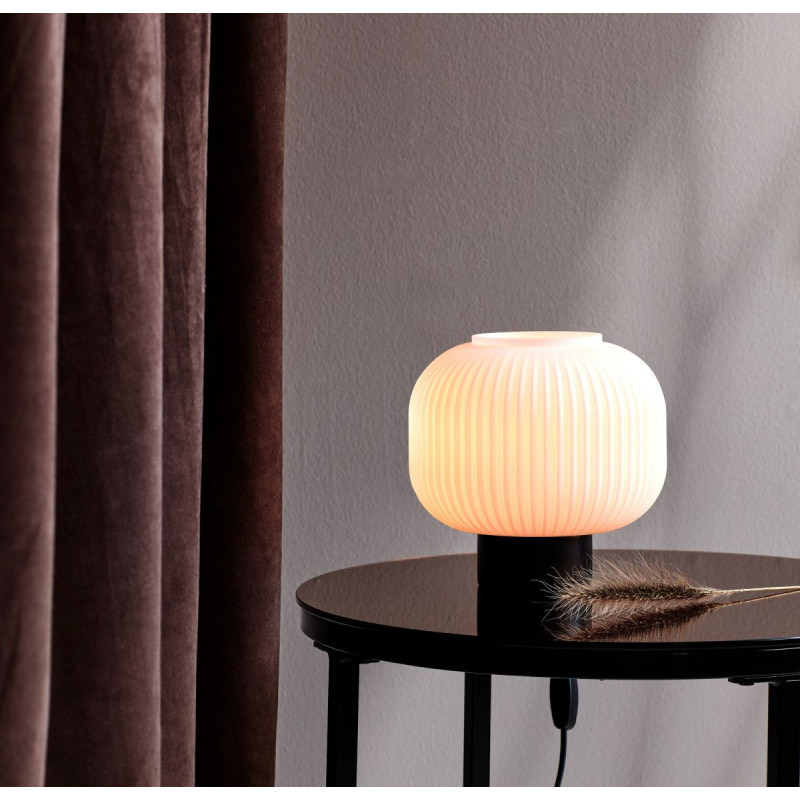 Lampa Stołowa Szklana Milford Czarna 48965001 Nordlux Lampa Stołowa Szklana Milford Czarna 48965001 Nordlux
