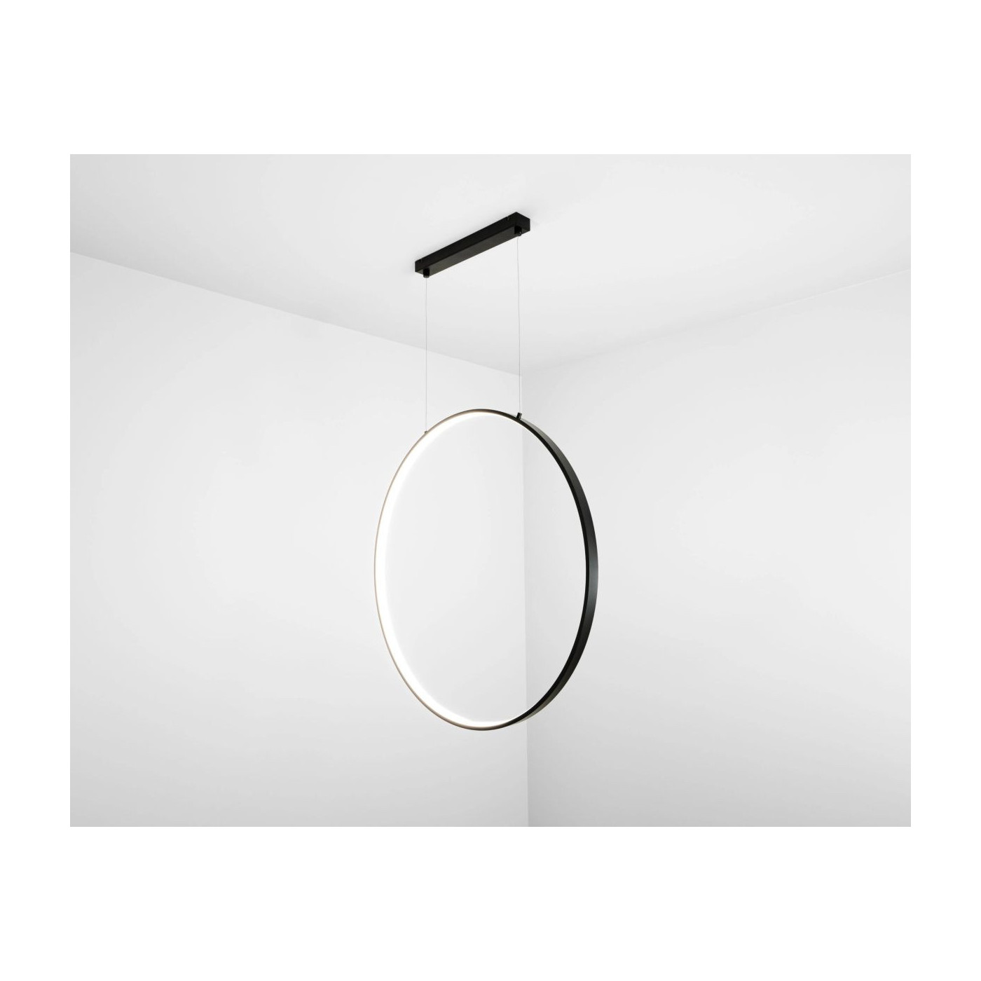 Lampa Wisząca Aplis Top M Black 3000K 126502 Aio Lampa Wisząca Aplis Top M Black 3000K 126502 Aio