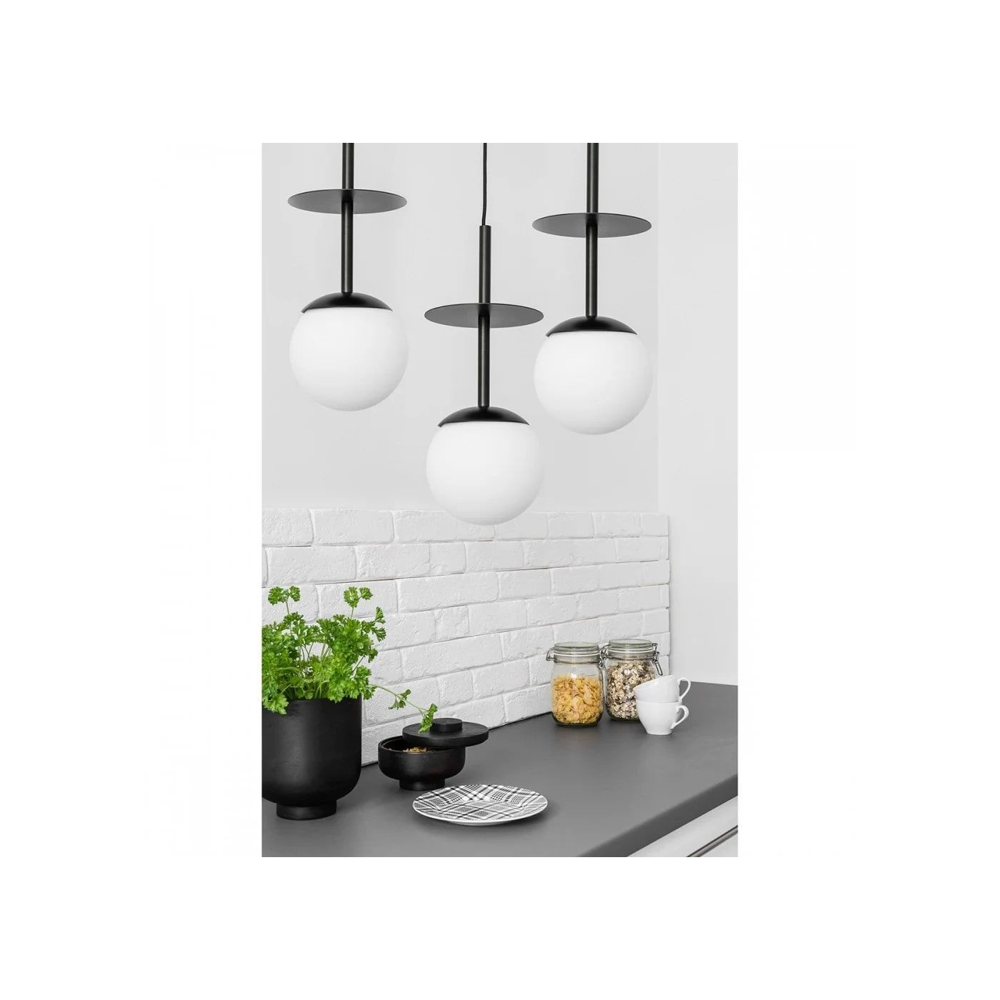 Lampa Wisząca Plaat A Czarny PLL322P0 Ummo Lampa Wisząca Plaat A Czarny PLL322P0 Ummo