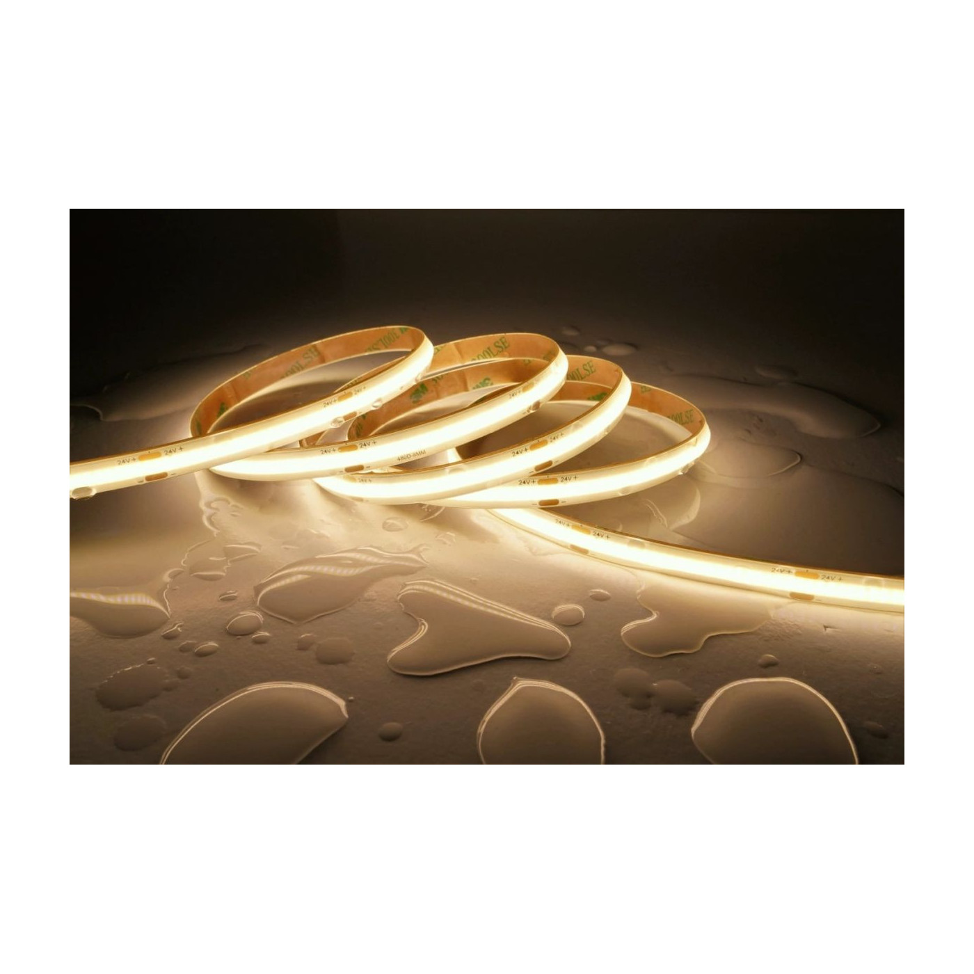 Taśma LED COB 3000K 480 LED 5W 425lm IP33 24V zoomLED Taśma LED COB 3000K 480 LED 5W 425lm IP33 24V zoomLED